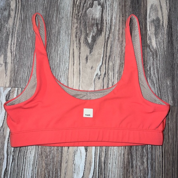 Vuori Other - Vuori women’s sports bra